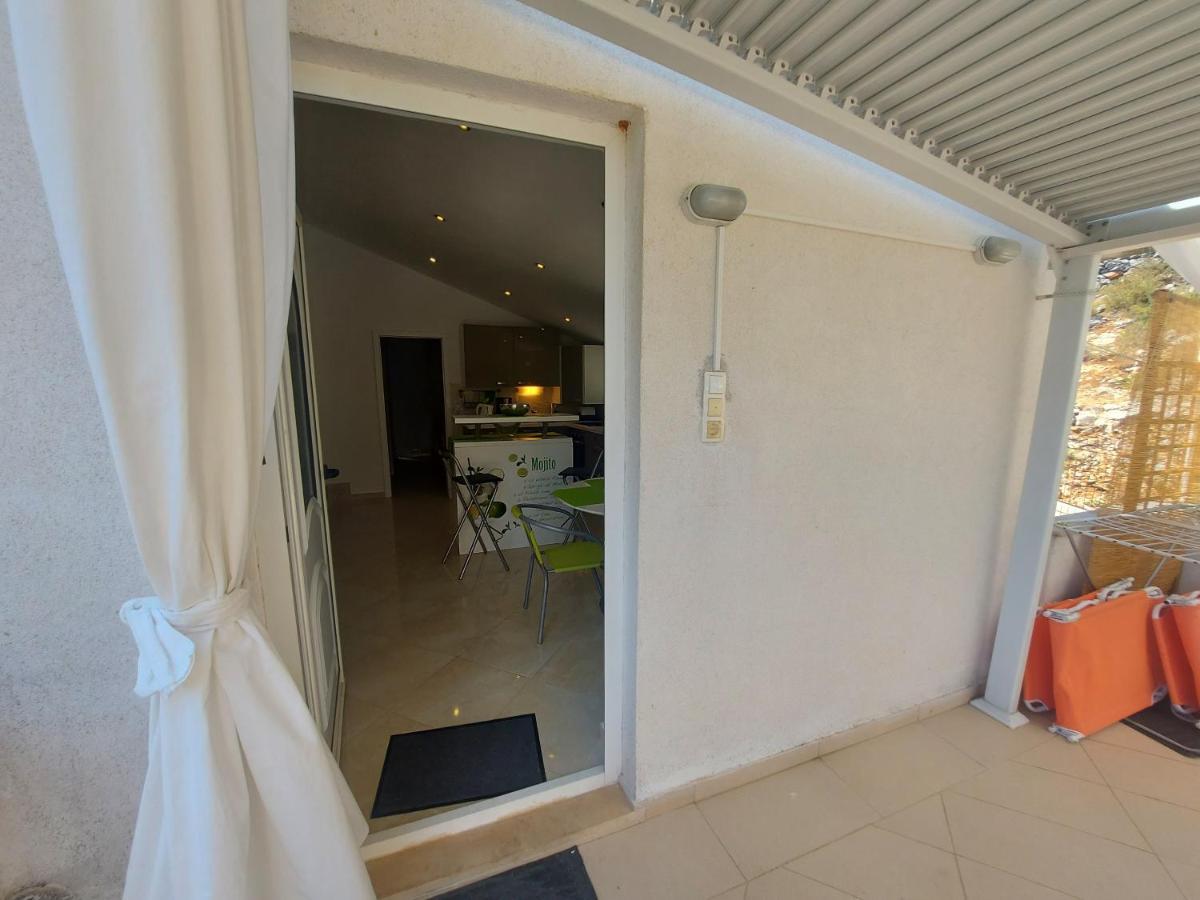 Apartman Marina Sa Parkingom Єлса Екстер'єр фото